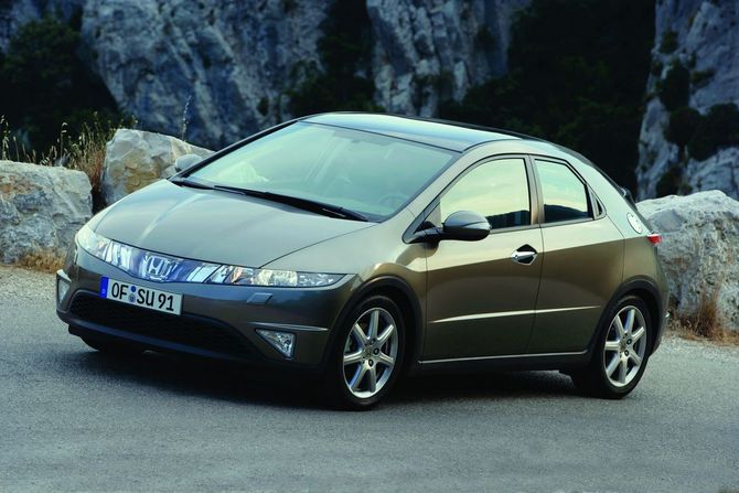 Honda Civic 1.8 Elegance