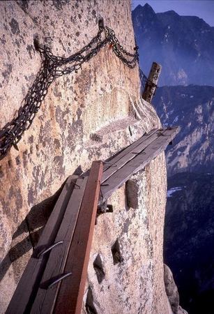 Monte Huashan: o caminho mais perigoso do mundo