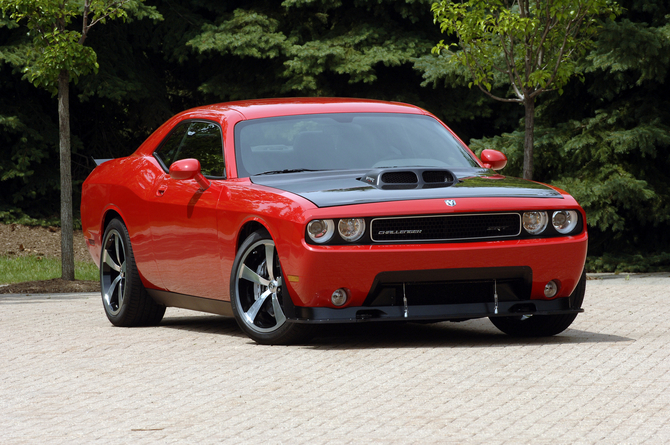 Dodge Challenger SRT10 Concept