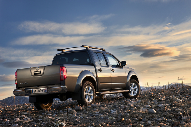 Nissan Navara 2.5 dCi 190 EU5 4x4 Double Cab SE Confort