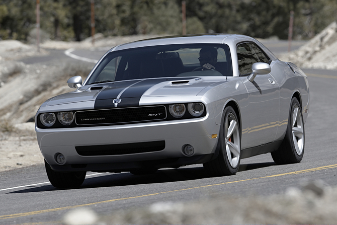 Dodge Challenger SRT8