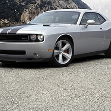 Dodge Challenger SRT8