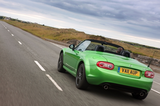 Mazda MX-5 Coupé Cabriolet 2.0i Sport Black