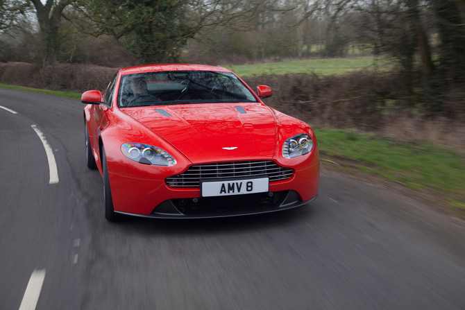 Aston Martin V8 Vantage Coupe