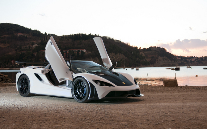 Tushek Renovatio T500