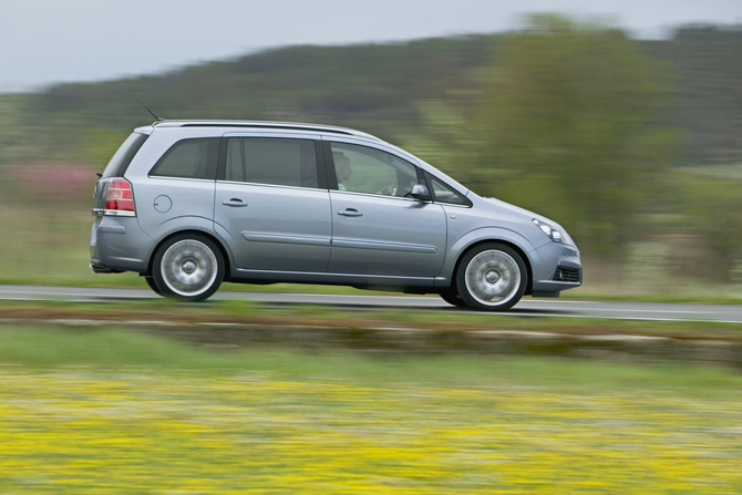 Opel Zafira Gen.2 [B]