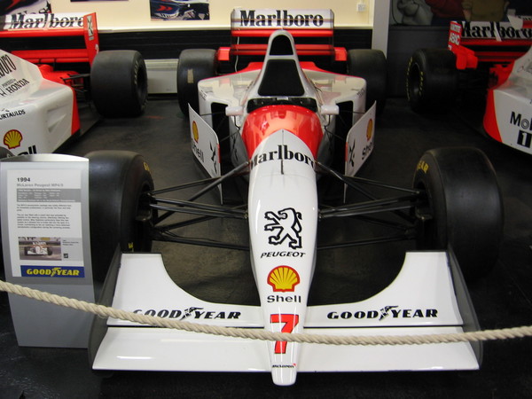 McLaren MP4/9