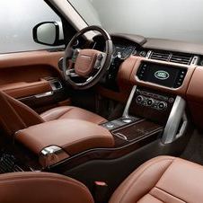 A versão Autobiography Black cobre o interior do Range Rover em couro