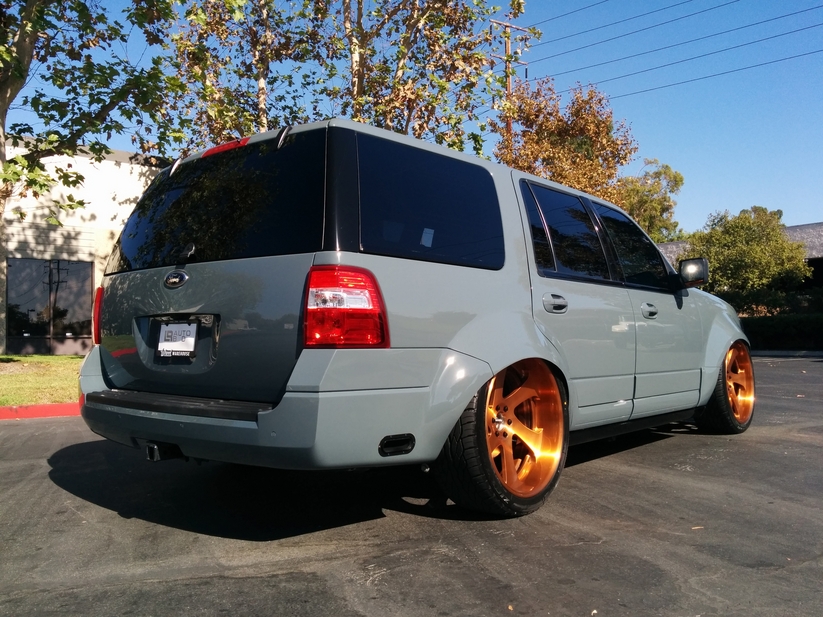 Ford Expedition by Tjin Edition