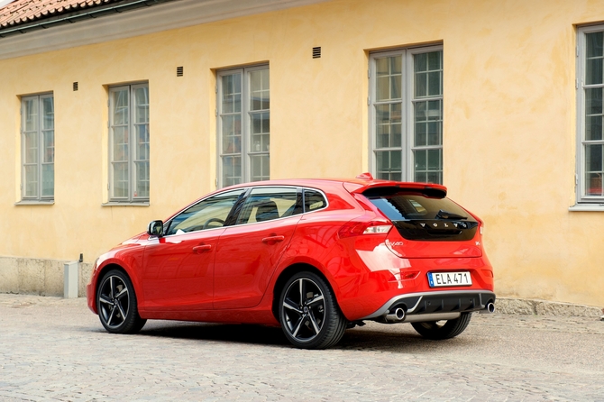 Volvo V40 T5 R-Design Geartronic