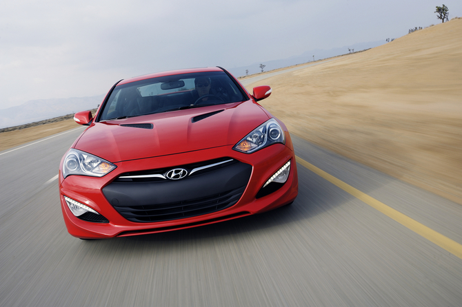 Revised 2013 Hyundai Genesis Coupe Gets More Power and Aggressive New Style