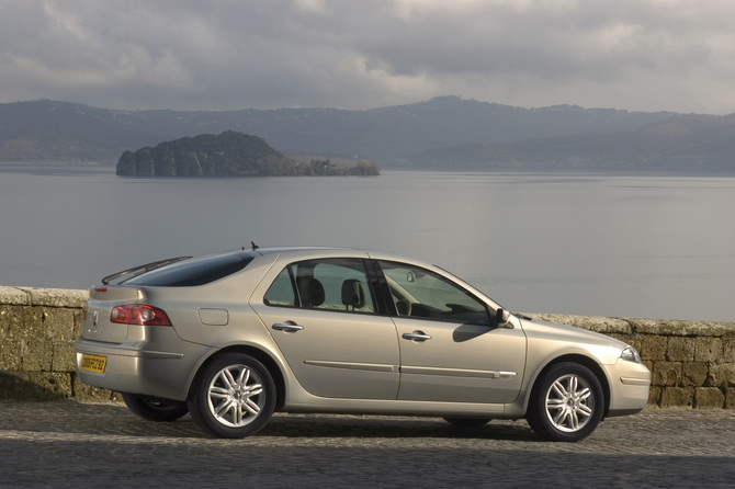 Renault Laguna II 2.0T