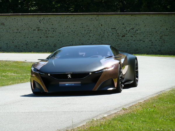 The Onyx is a 600hp diesel-electric supercar