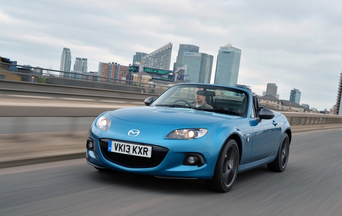 Mazda MX-5 2.0i Sport Graphite