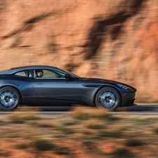 Aston Martin DB11