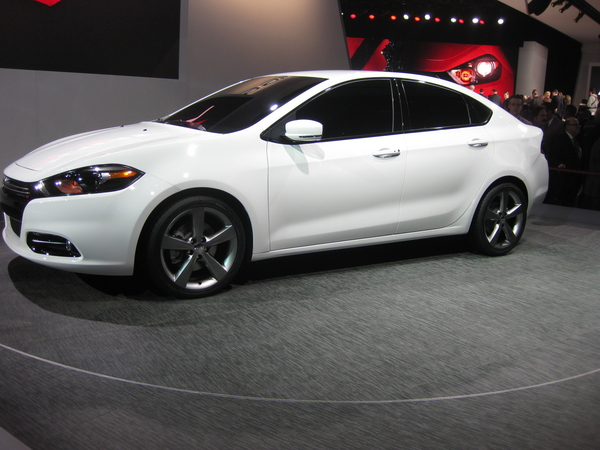 Dodge Dart SE 2.0 DOHC