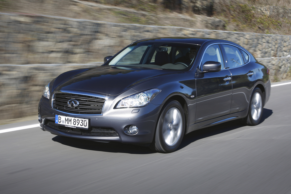 Infiniti M30d Automatic