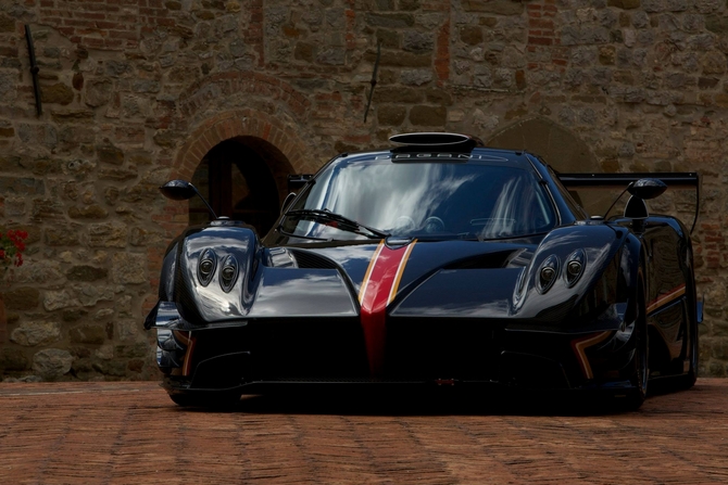 Pagani Zonda Revolution