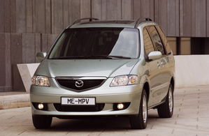 Mazda MPV Gen.2