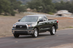 Toyota Tundra Tundra-Grade 5.7L