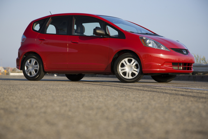 Honda Fit Sport 5-Spd MT