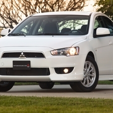 Mitsubishi Lancer ES