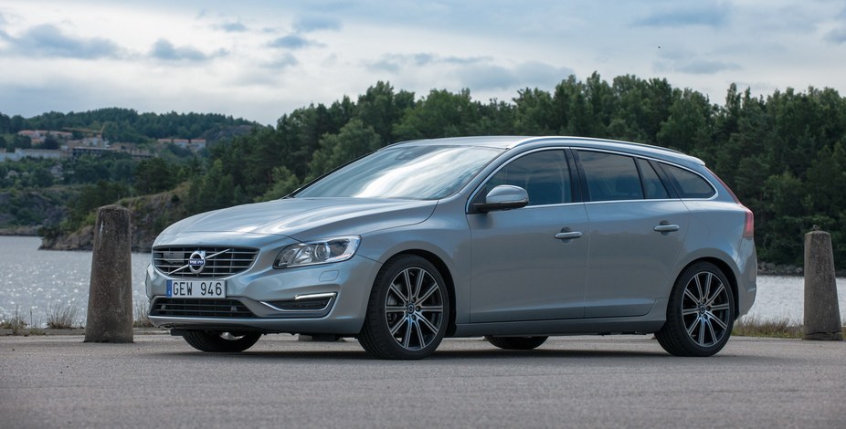 Volvo V60 1.6 T4 Summum Powershift