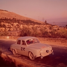 Renault Dauphine