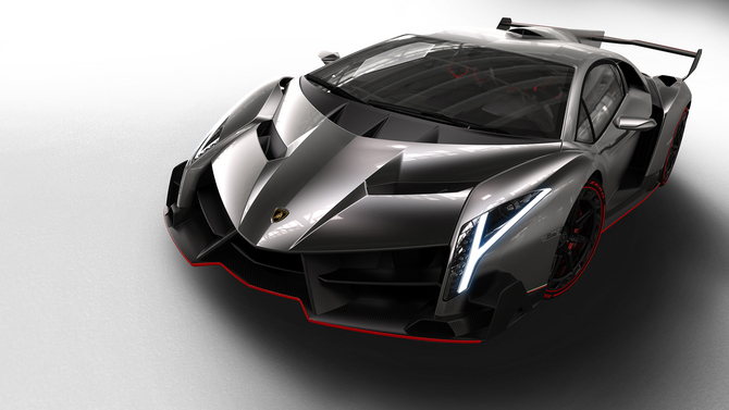 Lamborghini plans to build about 10 Veneno Roadsters