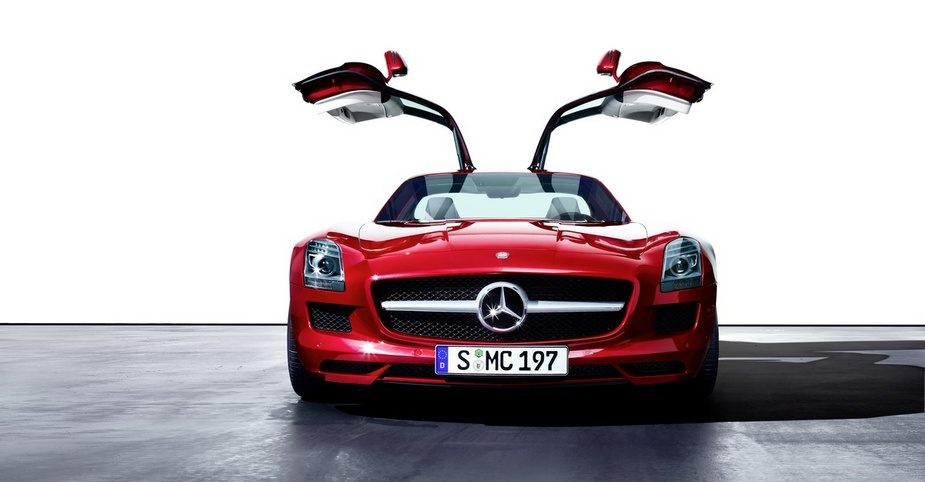 Mercedes-Benz SLS AMG