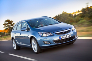 Opel Astra Gen.4