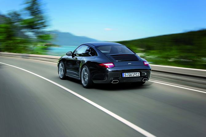 Porsche 911 Black Edition PDK