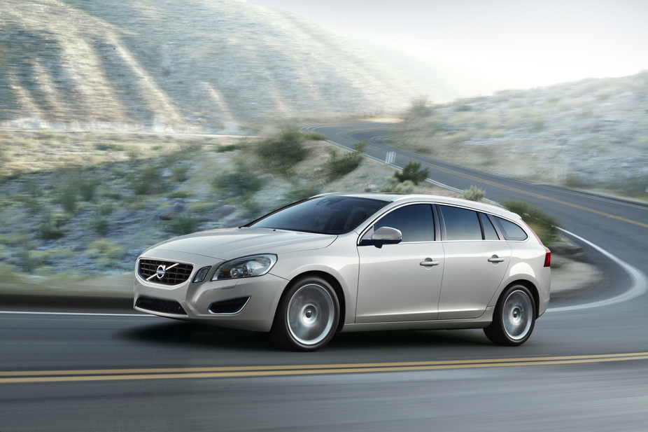 Volvo V60 T4 Momentum Powershift