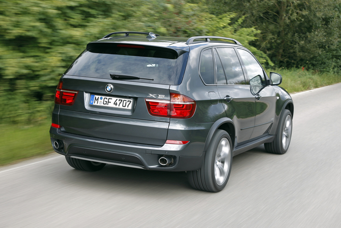 X5 and X6 to Get Exclusive Edition Models in Autumn