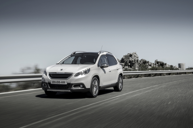 Peugeot 2008 Allure 1.6 BlueHDi