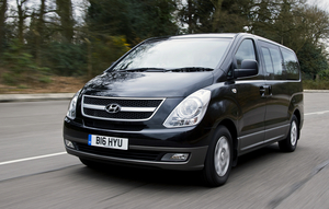 Hyundai i800 2.5 CRDi Style