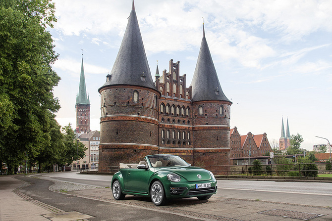 Volkswagen Beetle Cabrio 1.4 TSI DSG R-Line