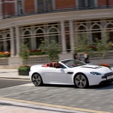 Roadster torna-se na versão mais potente do V12 Vantage