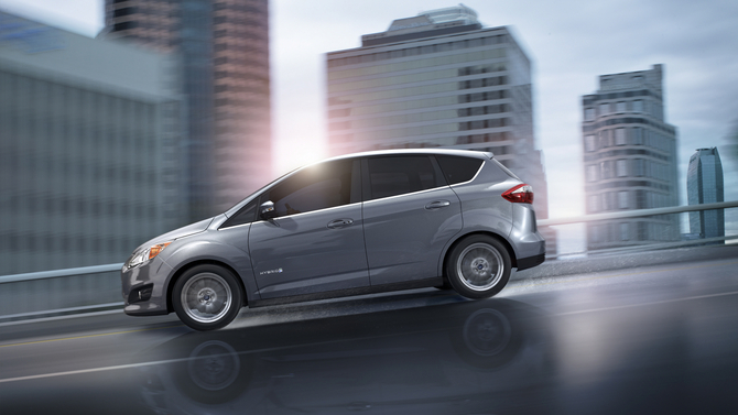 Ford C-Max Hybrid and Energi Greening Up the US in 2012