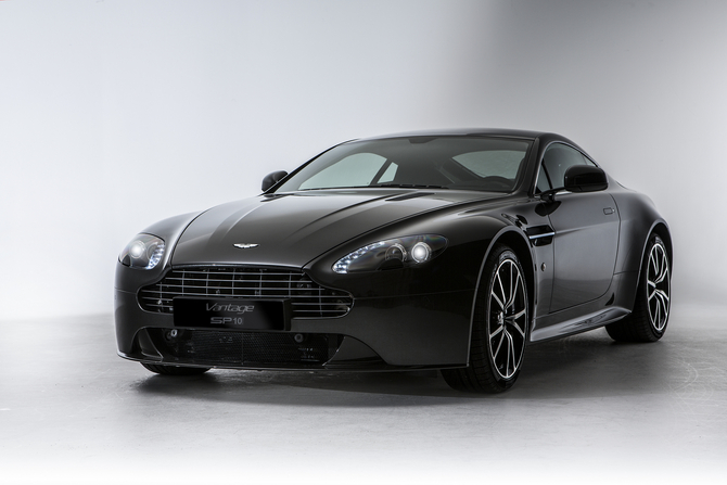 Aston Martin V8 Vantage SP10