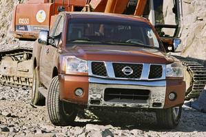 Nissan Crew Cab SE 4X4 SWB