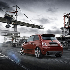 Abarth 500C 1.4 16v T-jet Competizione