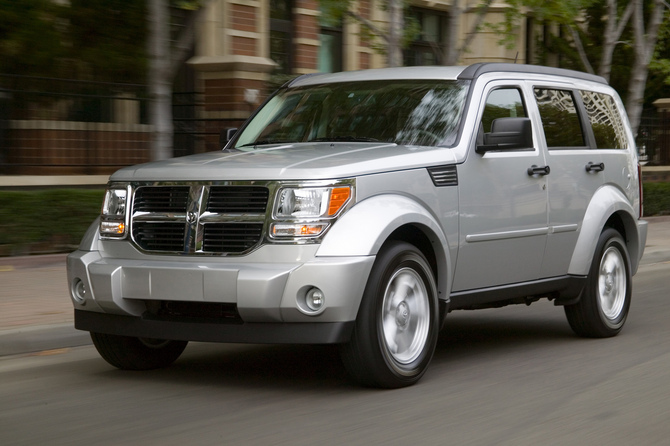 Dodge Nitro Shock 4X4