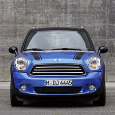 Novos MINI Cooper Countryman ALL4 e Cooper Paceman ALL4 estarão disponíveis a partir de julho