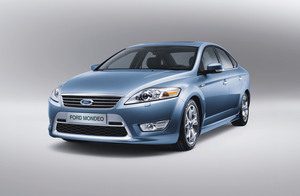 Ford Mondeo Saloon 1.8 TDCi