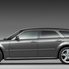 Dodge Magnum 2.7 SE