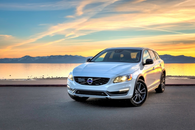 Volvo V60 Cross Country D4 Summum Geartronic