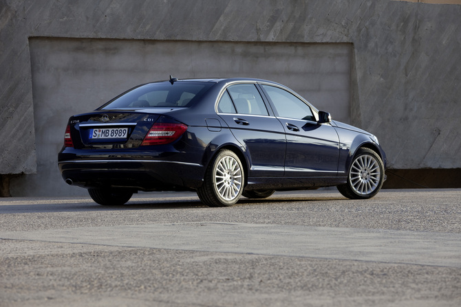 Mercedes-Benz C250 Saloon CDI BlueEff. Elegance