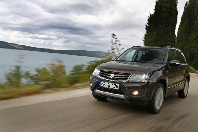 Suzuki Grand Vitara 2.4