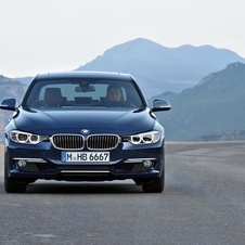 BMW 320i